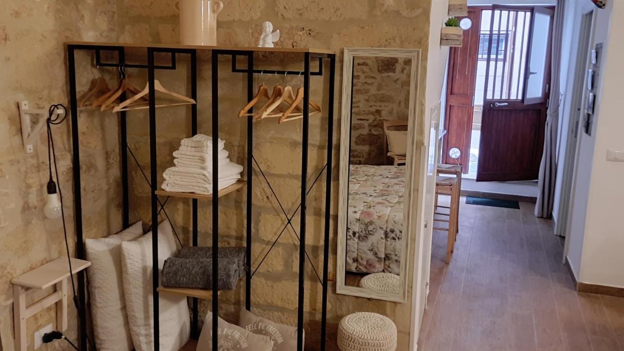 Loft Albicocca Bed & Breakfast Bari Ngoại thất bức ảnh
